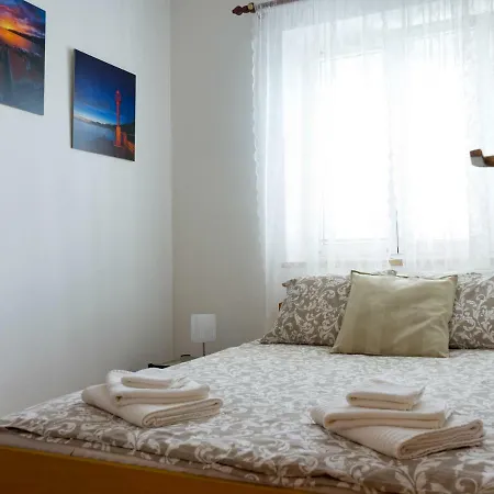 Rose Διαμέρισμα Κόρτσουλα