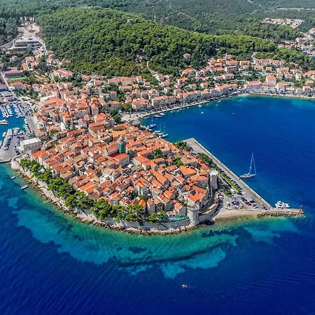 Rose * Korcula Town